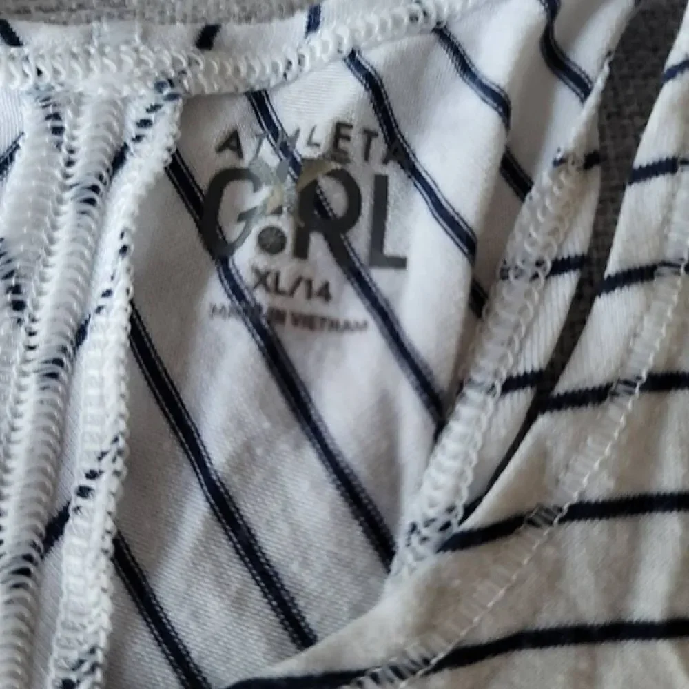 Athleta Girl girls Sz XL 14 white striped Sleeveless top